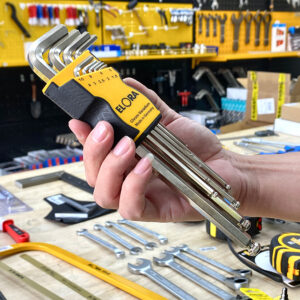 Elora 159SKU ball end hex set enables 30° offset operation, designed for precise access to angled fasteners.