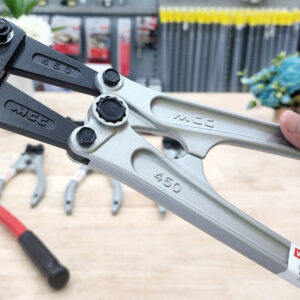 Bolt Cutters Aluminum Handles BCA feature jaw blades identical to the Standard Model, ensuring dependable cutting quality across materials such as bolts, rods, and chain.
