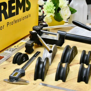 REMS Hydro-Swing Oil-hydraulic hand pipe bender incorporates overload protection at piston stroke end and overpressure valves, ensuring safe hydraulic performance.