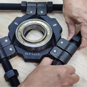 Tri-Section Pulling Plates BETEX STP-3 are designed for 3-arm hydraulic pullers, providing three equal contact points for even load distribution and balanced force application.