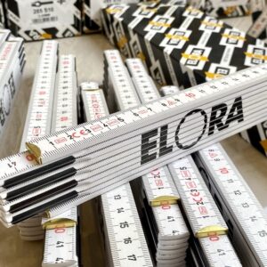 ELORA 1544H oak rule is polymer-coated, protecting against abrasion, moisture influence, and ensuring long-term measurement stability.