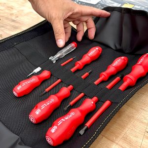 ELORA 900-S7 Limited Edition Insulated Screwdriver Set was produced to commemorate ELORA's 100th anniversary, featuring a special 