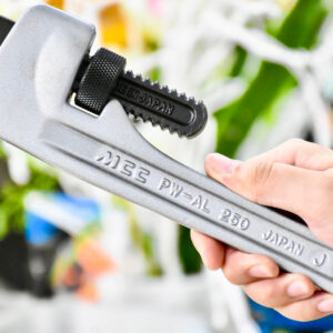 Pipe wrenches PW-AL – Weight spans 0.50 kg to 5.00 kg, matching diverse applications.