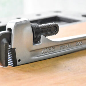 Pipe wrenches PW-AL – Manufactured in Japan with raised jaw marking confirming authenticity.