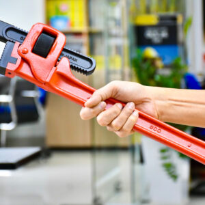 Pipe wrenches PW-SD employ a spring-suspended floating hook jaw for instant grip and easy release.